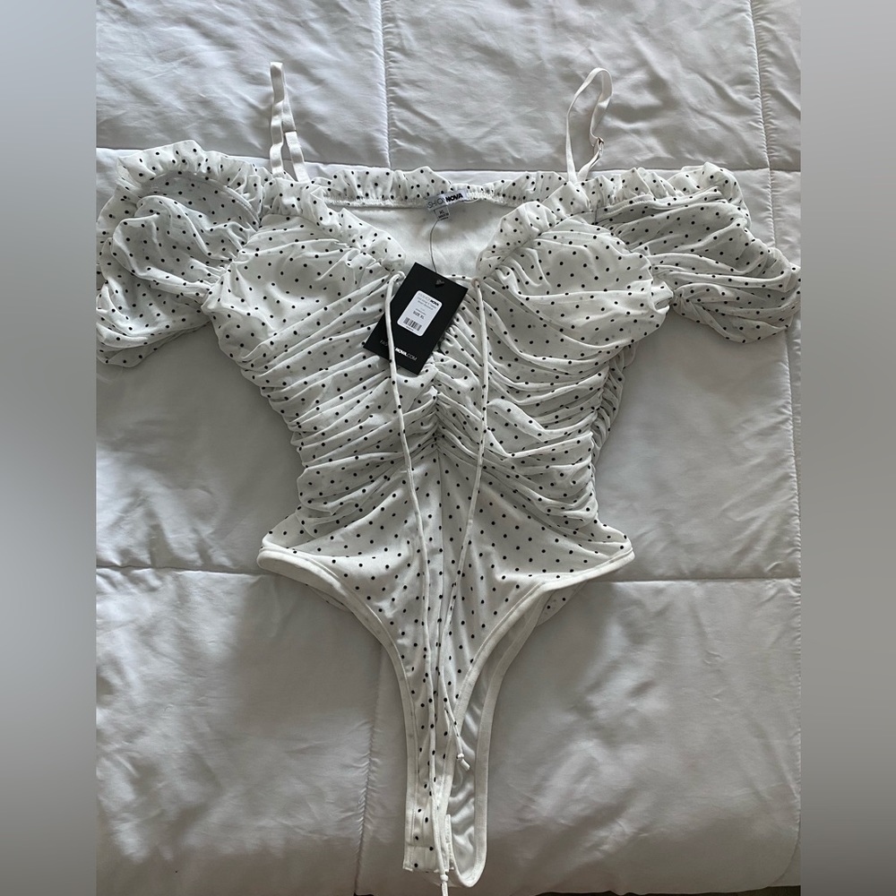 FashionNova Body Suit
